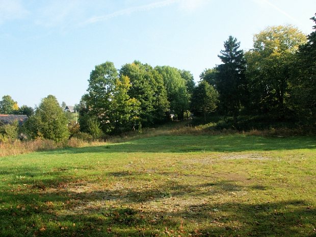 Rundhaus Ferienhaus auf dem Grundst�ck in Portugal am See