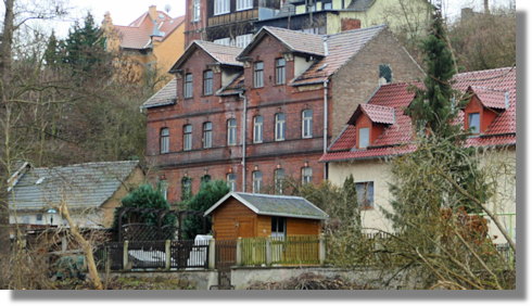 Mehrfamilienhaus zum Ausbau an der Saale von Saalfeld