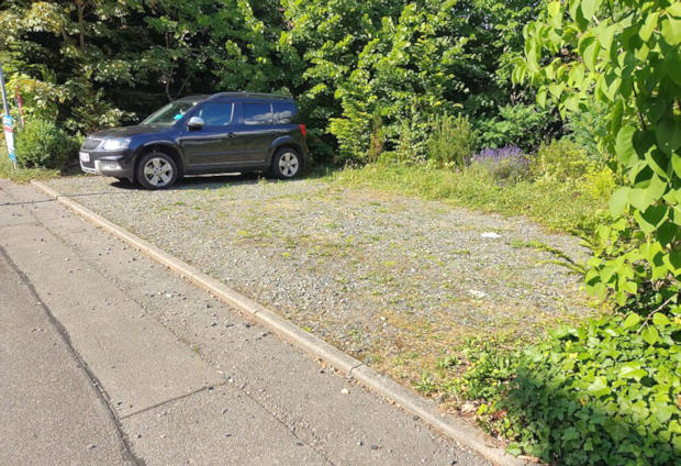 Fluss Charente neben dem Wohnhaus mit G�stehaus in Frankreich