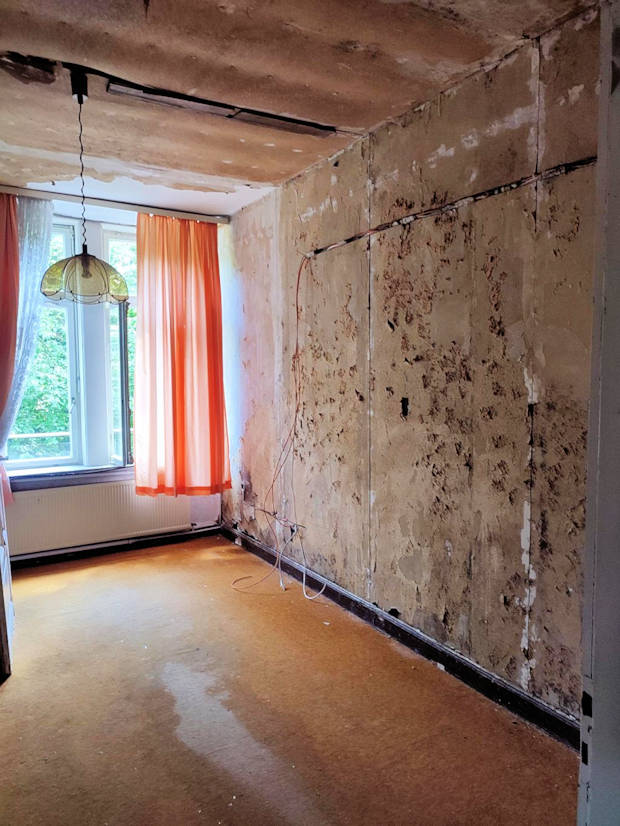 großer Pool der Ferienanlage großer Pool der Ferienanlage