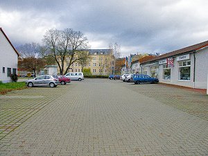 Parkplätze der Ladenflächen in Zeulenroda